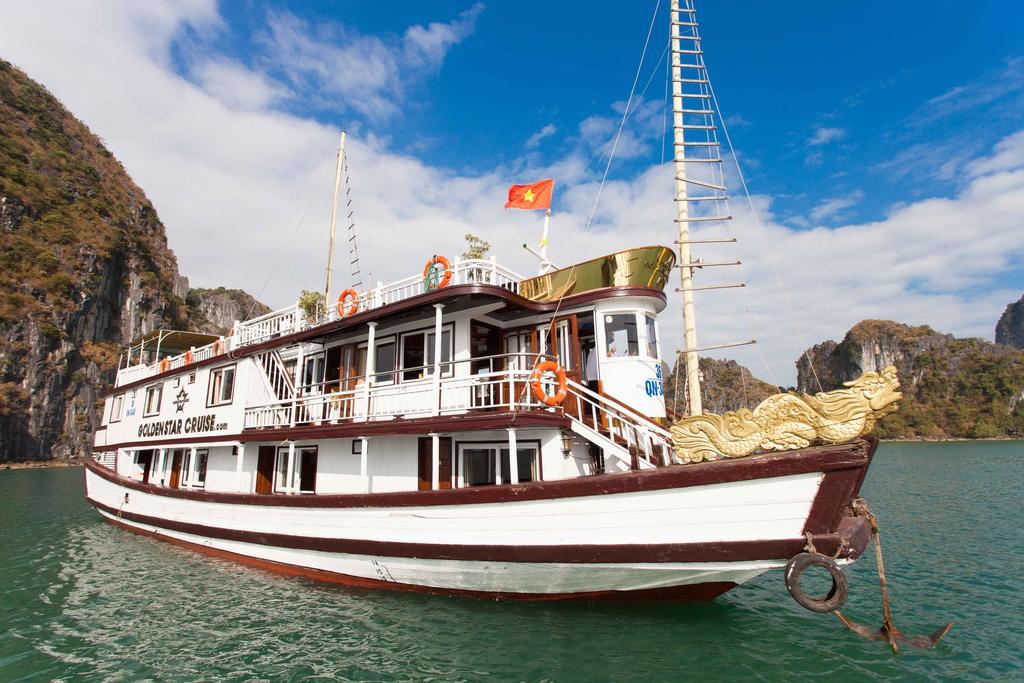 Готель Golden Star Cruise Nan Giang Екстер'єр фото